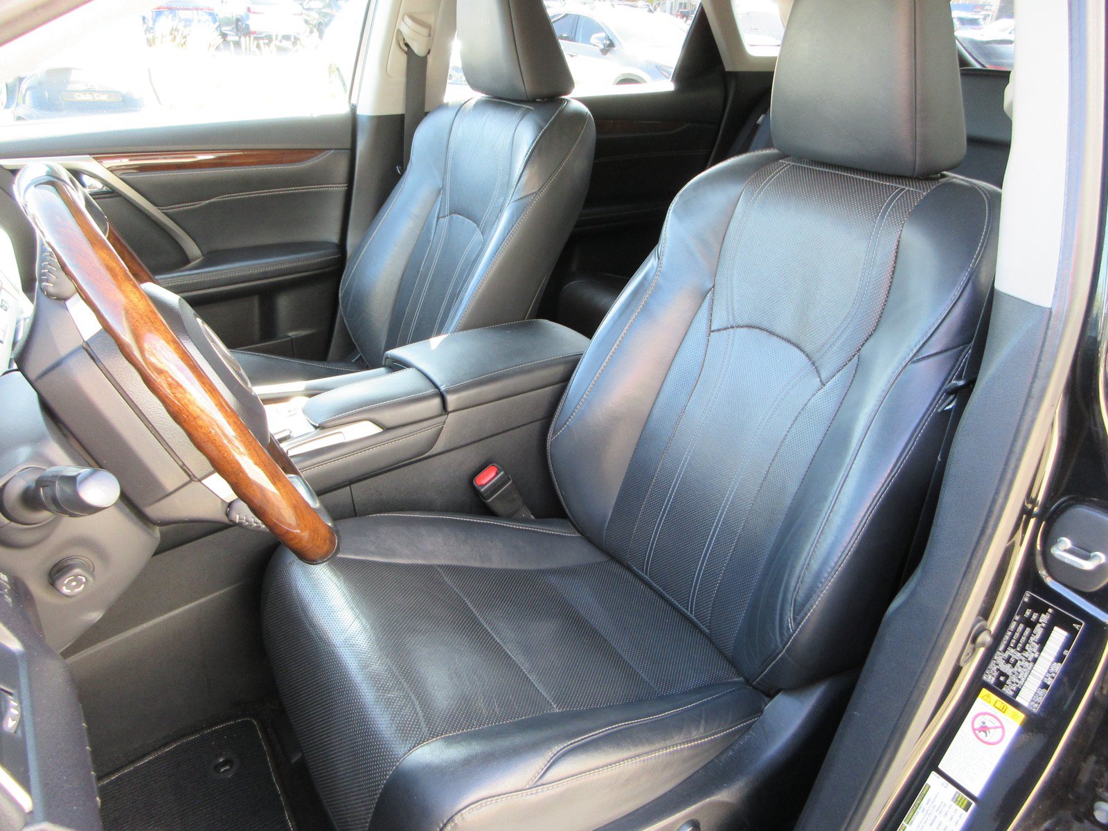 Used 2017 Lexus RX 450h AWD w/ Cold Weather Package image 19