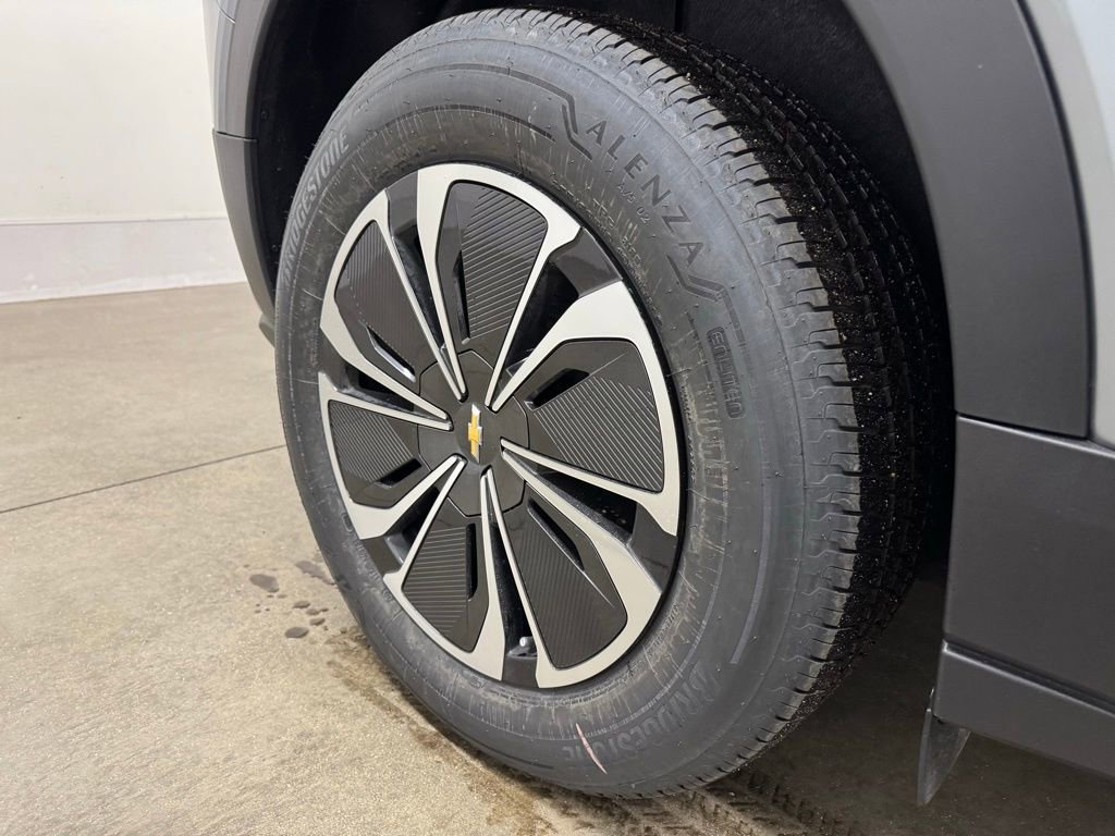 New 2025 Chevrolet Blazer EV LT image 13