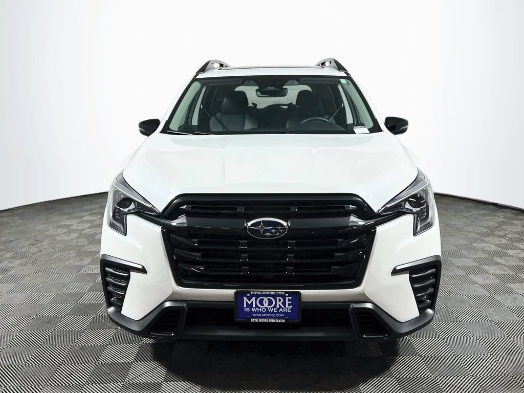 Used 2023 Subaru Ascent Onyx Edition AWD/4WD image 2