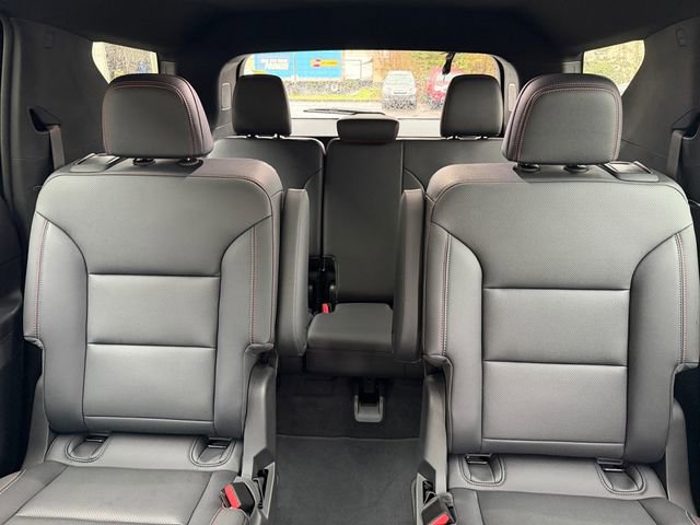 Used 2024 Chevrolet Traverse Z71 AWD/4WD image 13