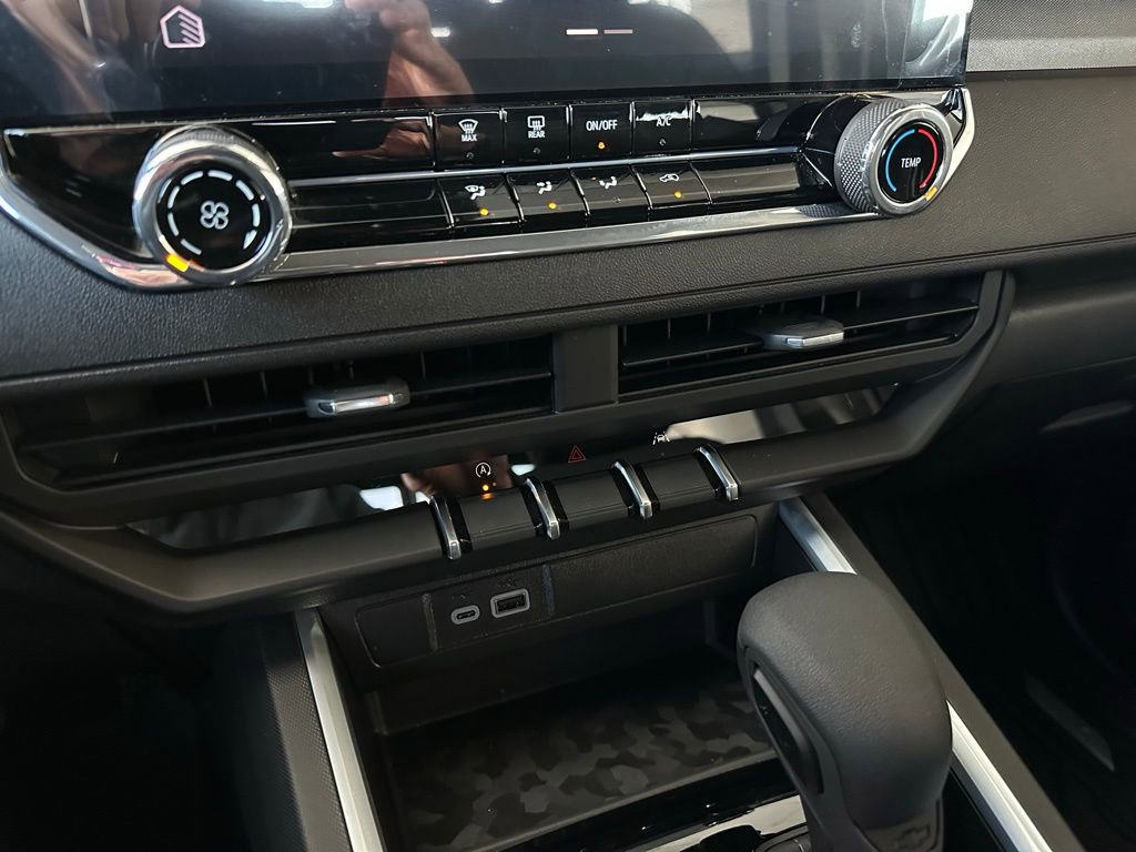 Certified 2026 Chevrolet Colorado W/T w/ WT Custom Package image 25