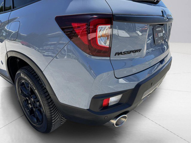 Used 2022 Honda Passport TrailSport image 14