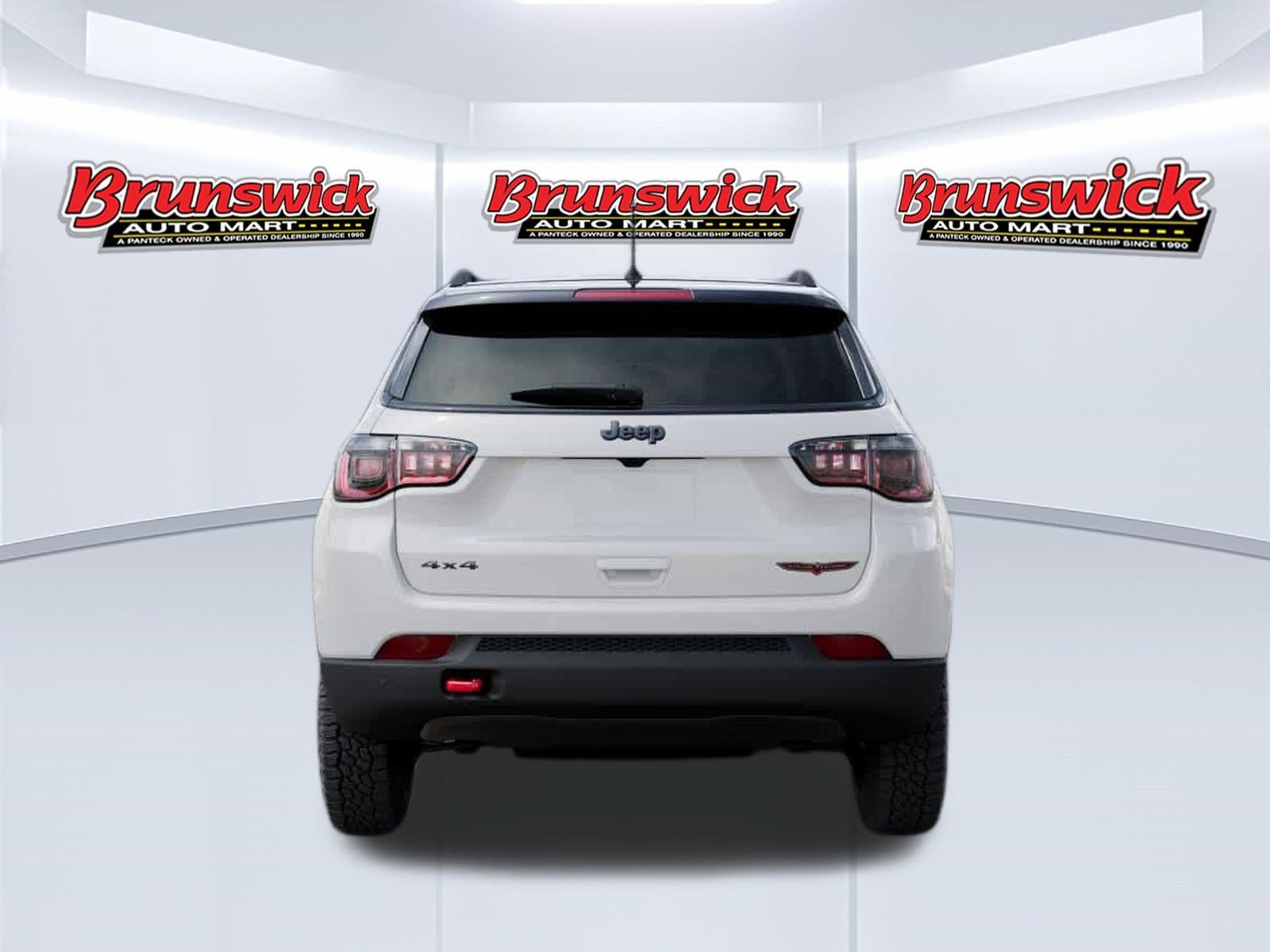 New 2026 Jeep Compass Trailhawk AWD/4WD image 7