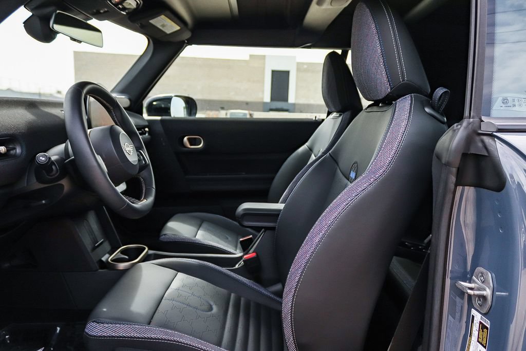 Used 2026 MINI Cooper S FWD image 33
