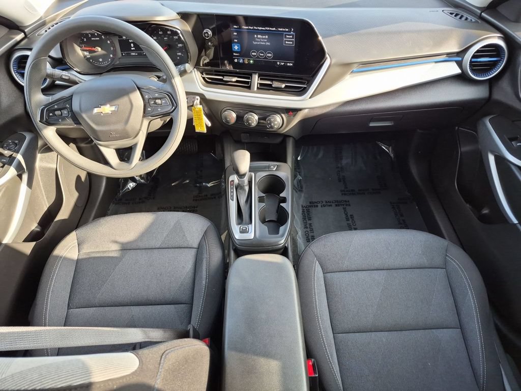 Used 2026 Chevrolet Trax LS FWD image 28