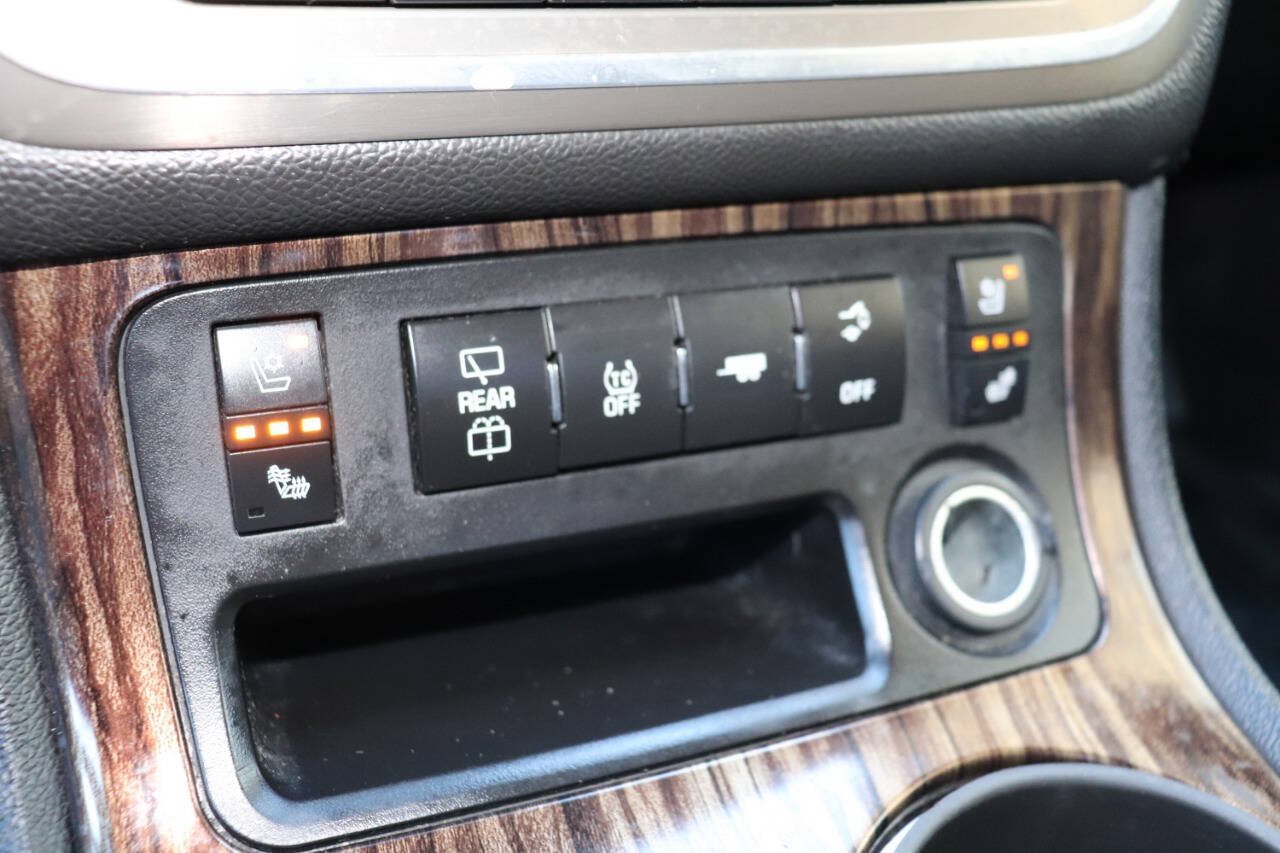 Used 2014 GMC Acadia Denali AWD/4WD image 32