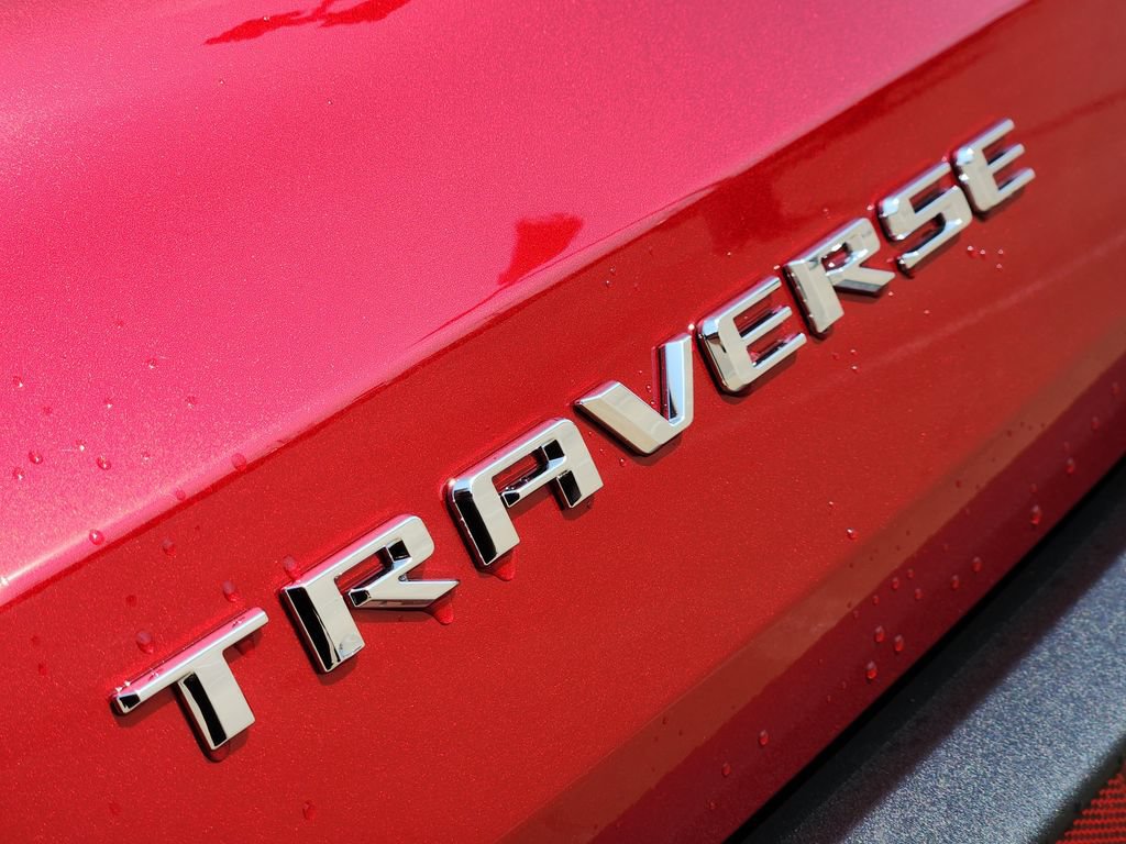 New 2026 Chevrolet Traverse LT w/ Driver Confidence Package FWD image 7