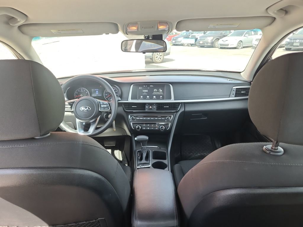Used 2019 Kia Optima LX image 32