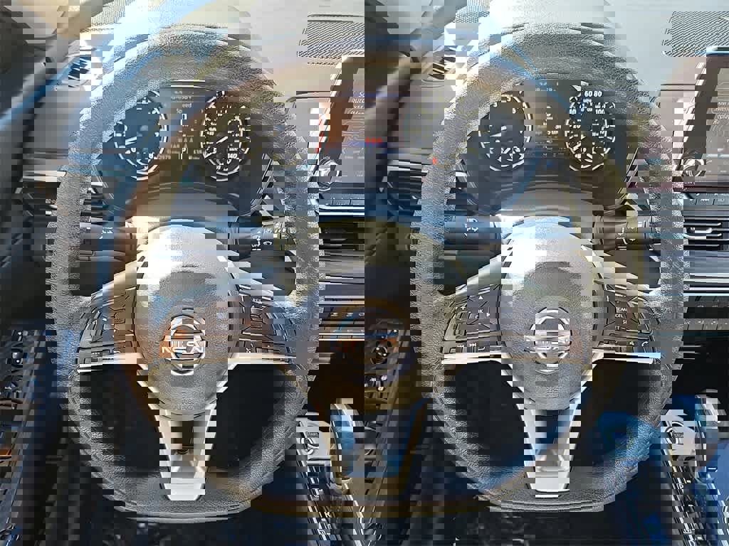 Used 2024 Nissan Altima 2.5 SV image 15