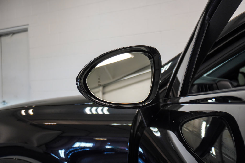 Used 2024 Porsche Cayenne Coupe AWD/4WD image 39
