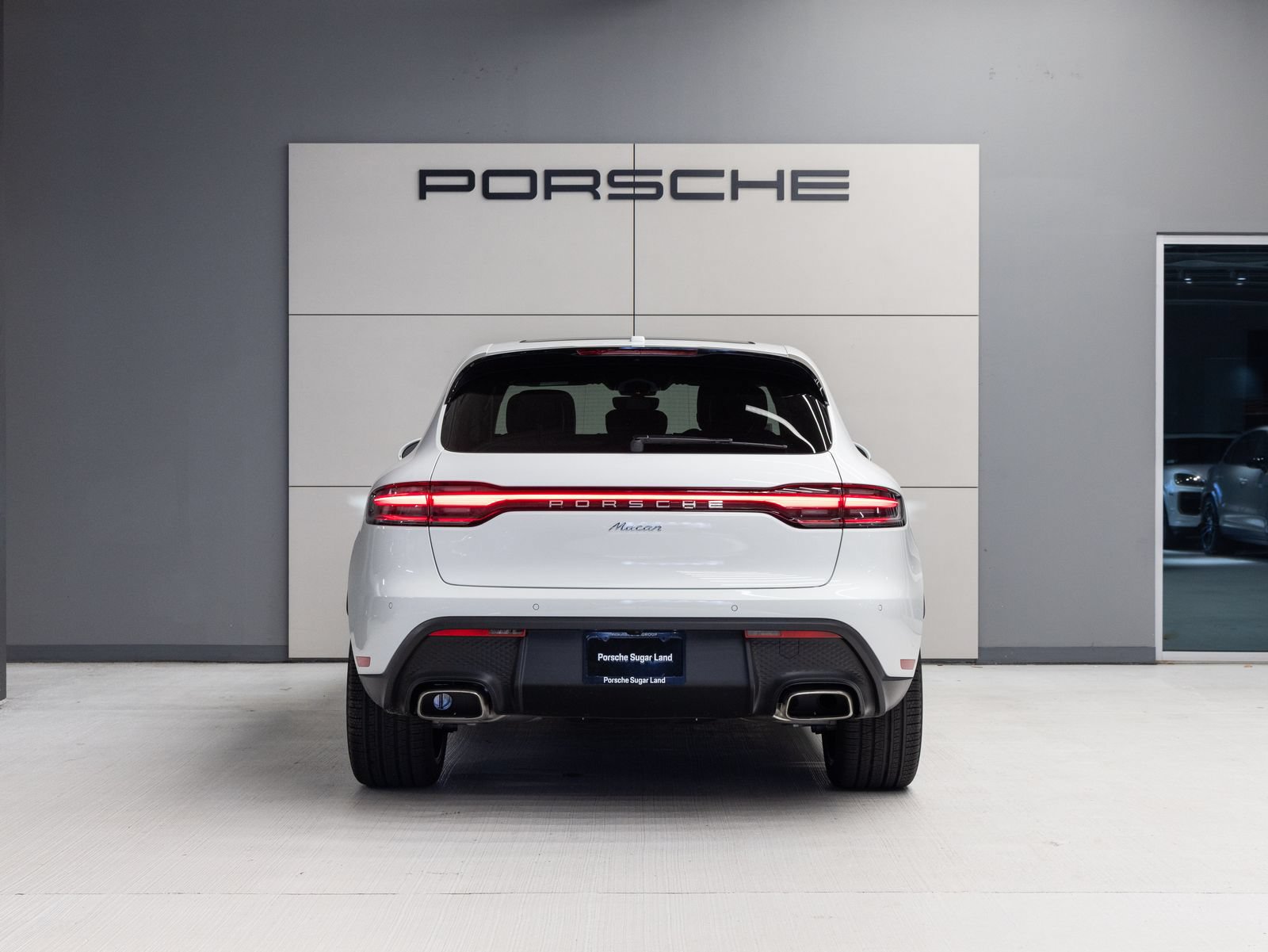 New 2026 Porsche Macan AWD/4WD image 6