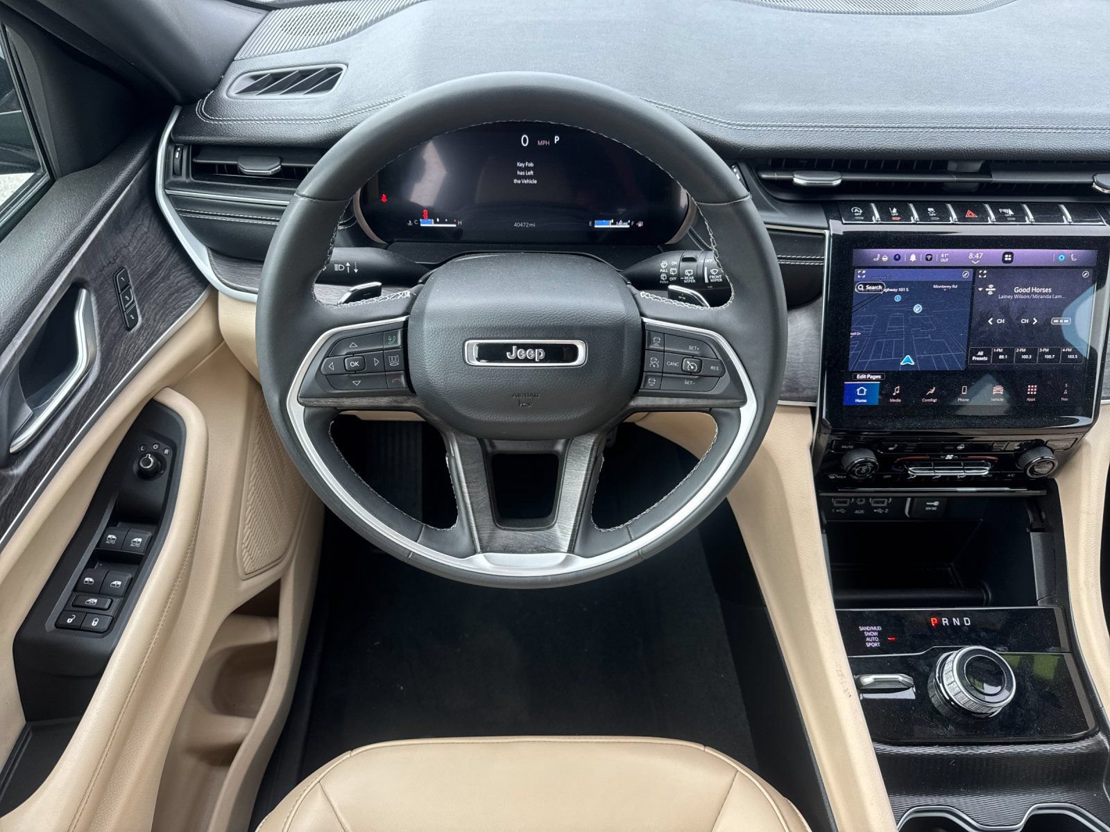 Used 2024 Jeep Grand Cherokee Limited AWD/4WD image 16