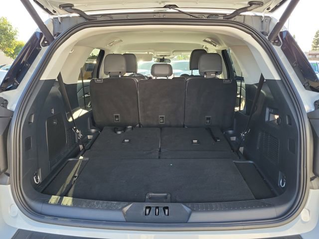 Used 2025 Ford Explorer Active w/ Active Comfort Package RWD image 19