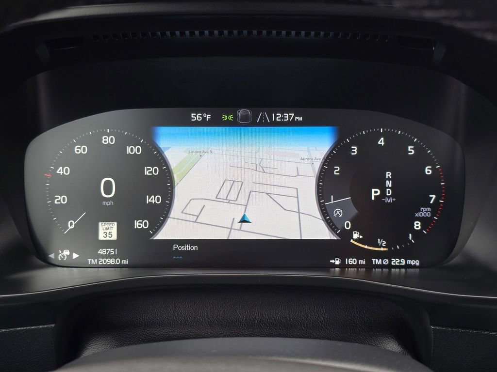 Used 2022 Volvo XC40 T5 R-Design w/ Advanced Package AWD/4WD image 21