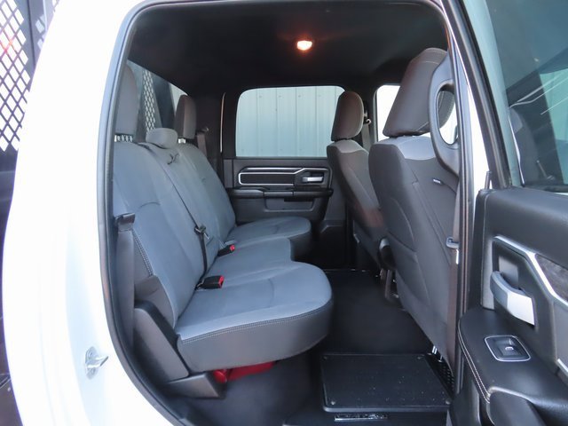 Used 2024 RAM 3500 Big Horn image 29