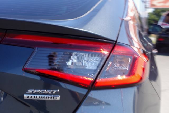Used 2024 Honda Civic Sport Touring image 7