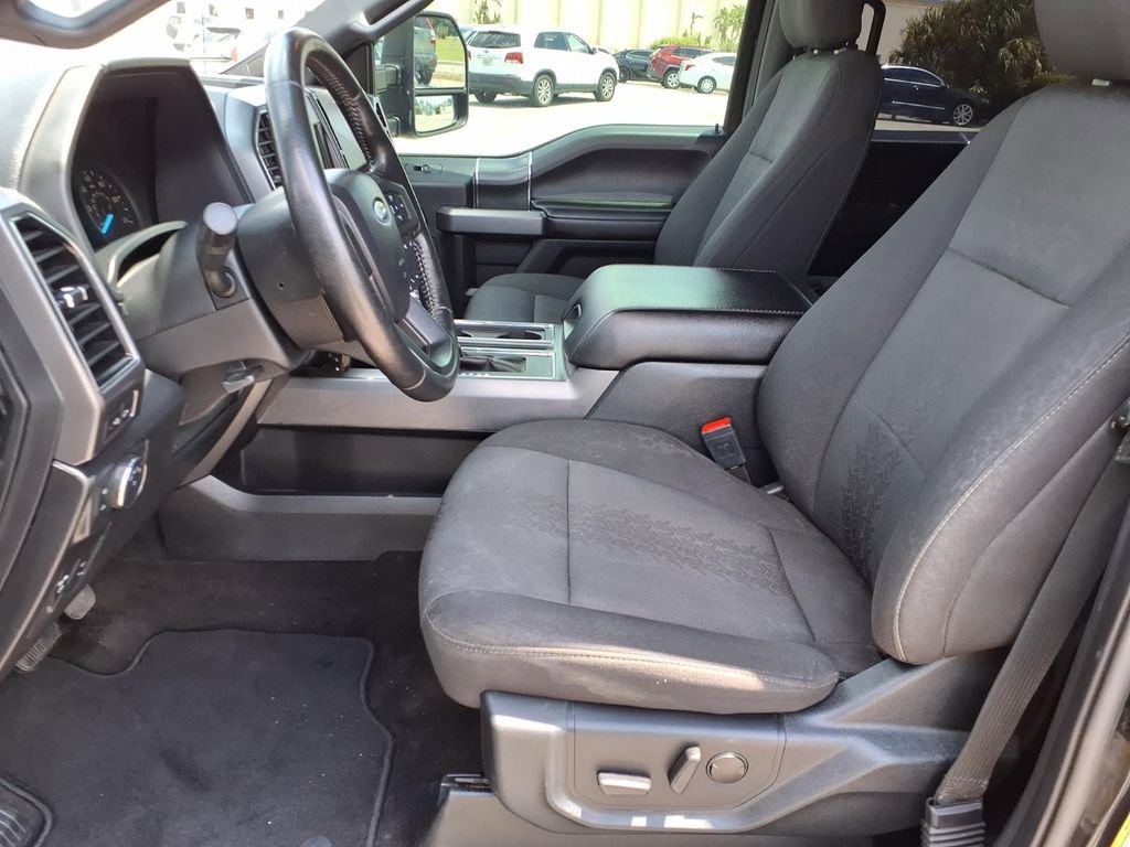 Used 2020 Ford F150 XLT w/ Equipment Group 302A Luxury AWD/4WD image 25