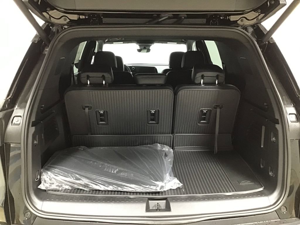 New 2026 Chevrolet Traverse LT w/ Sun and Wheel Package image 30