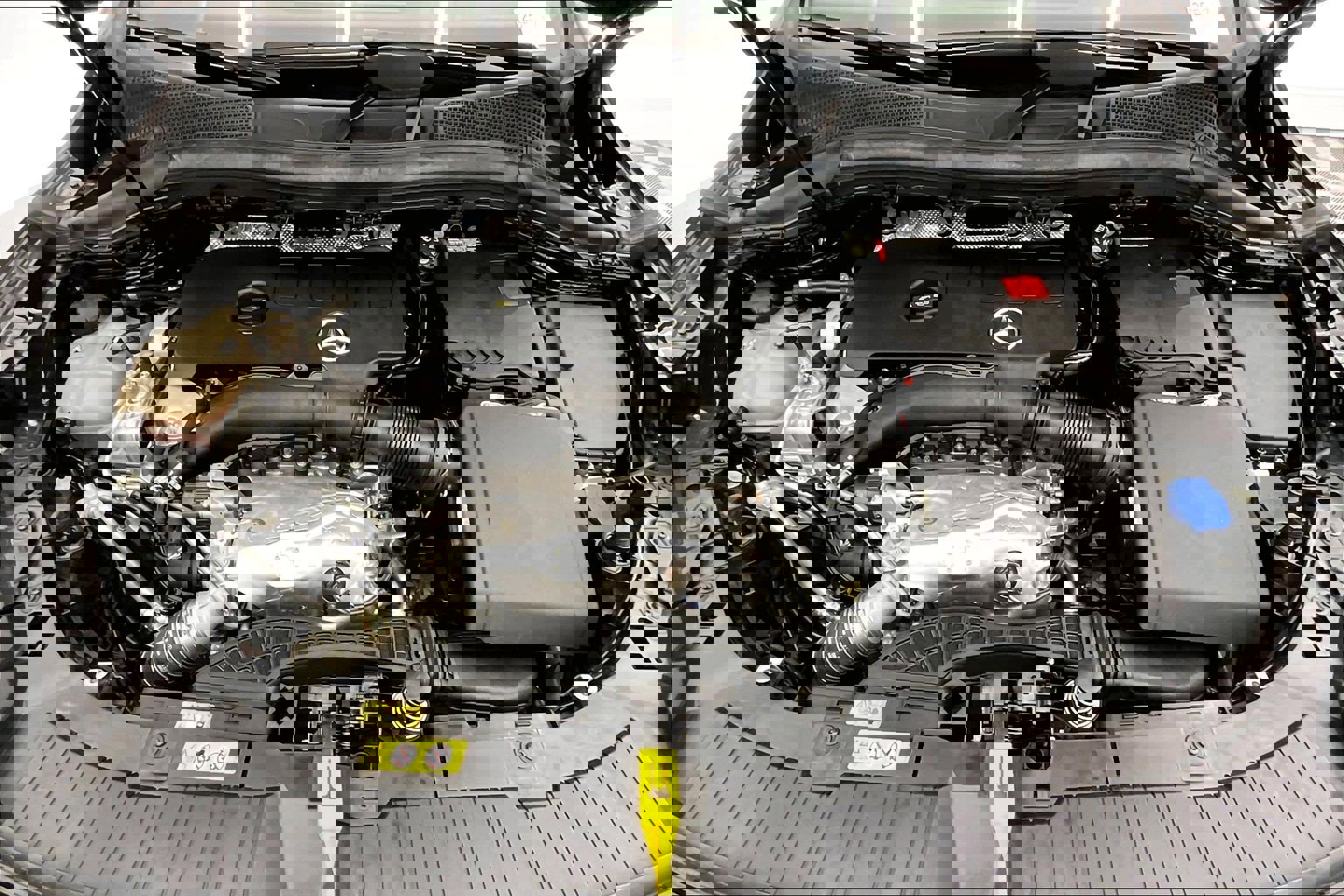 Certified 2022 Mercedes-Benz GLA 250 4MATIC image 9