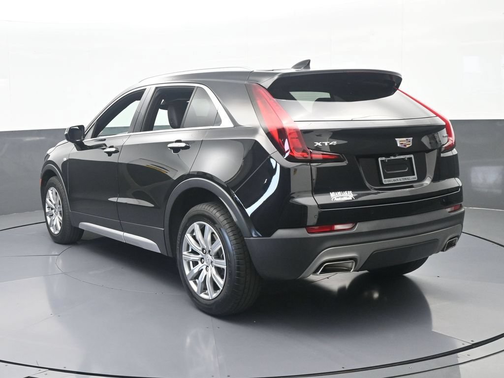 Used 2023 Cadillac XT4 Premium Luxury FWD image 4
