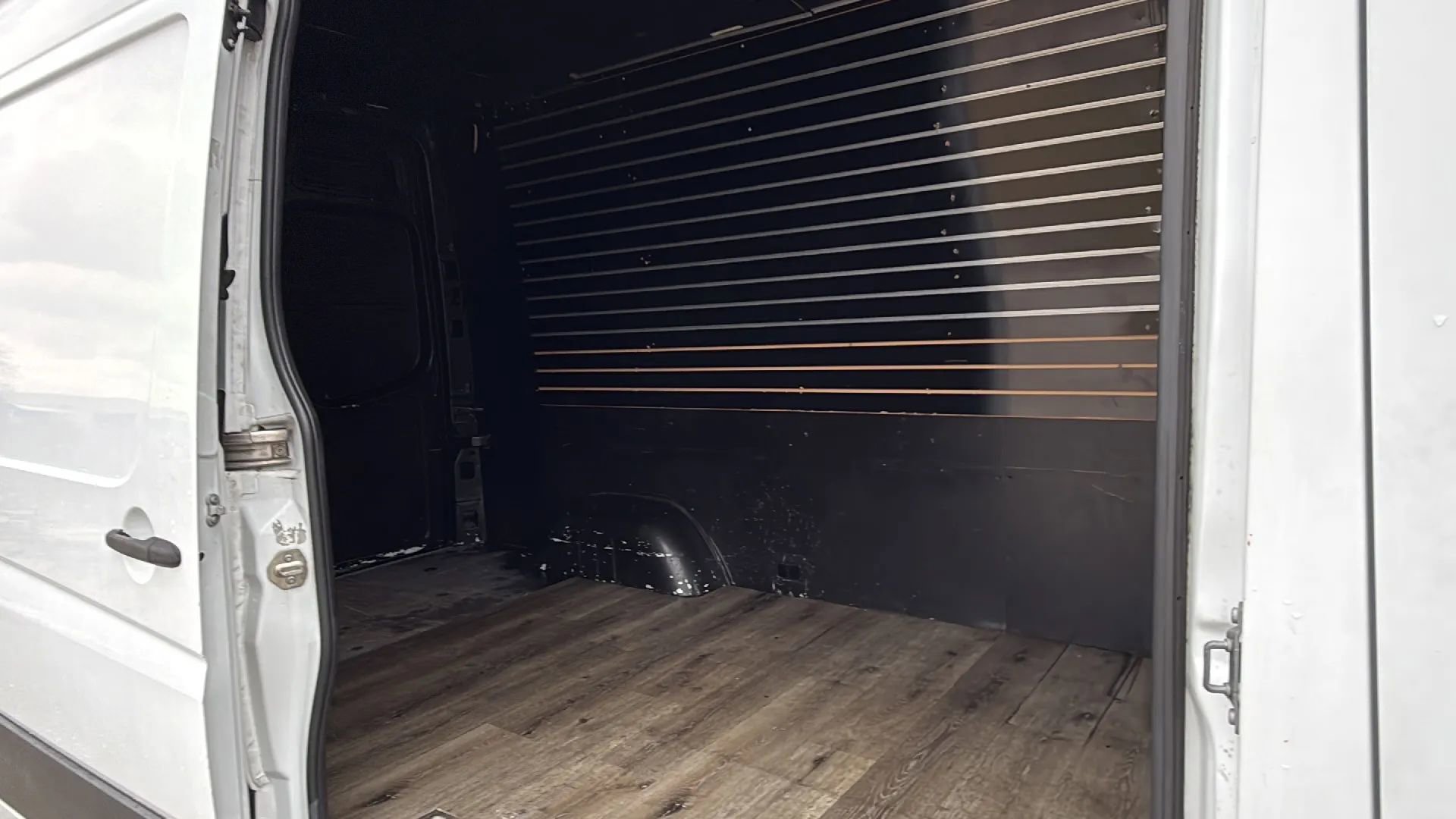 Used 2017 Mercedes-Benz Sprinter 2500 image 14