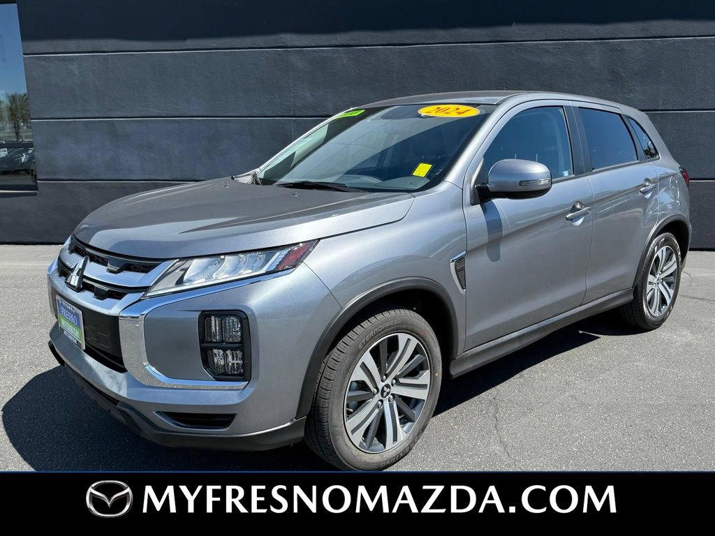 Used 2024 Mitsubishi Outlander Sport SE AWD/4WD image 4
