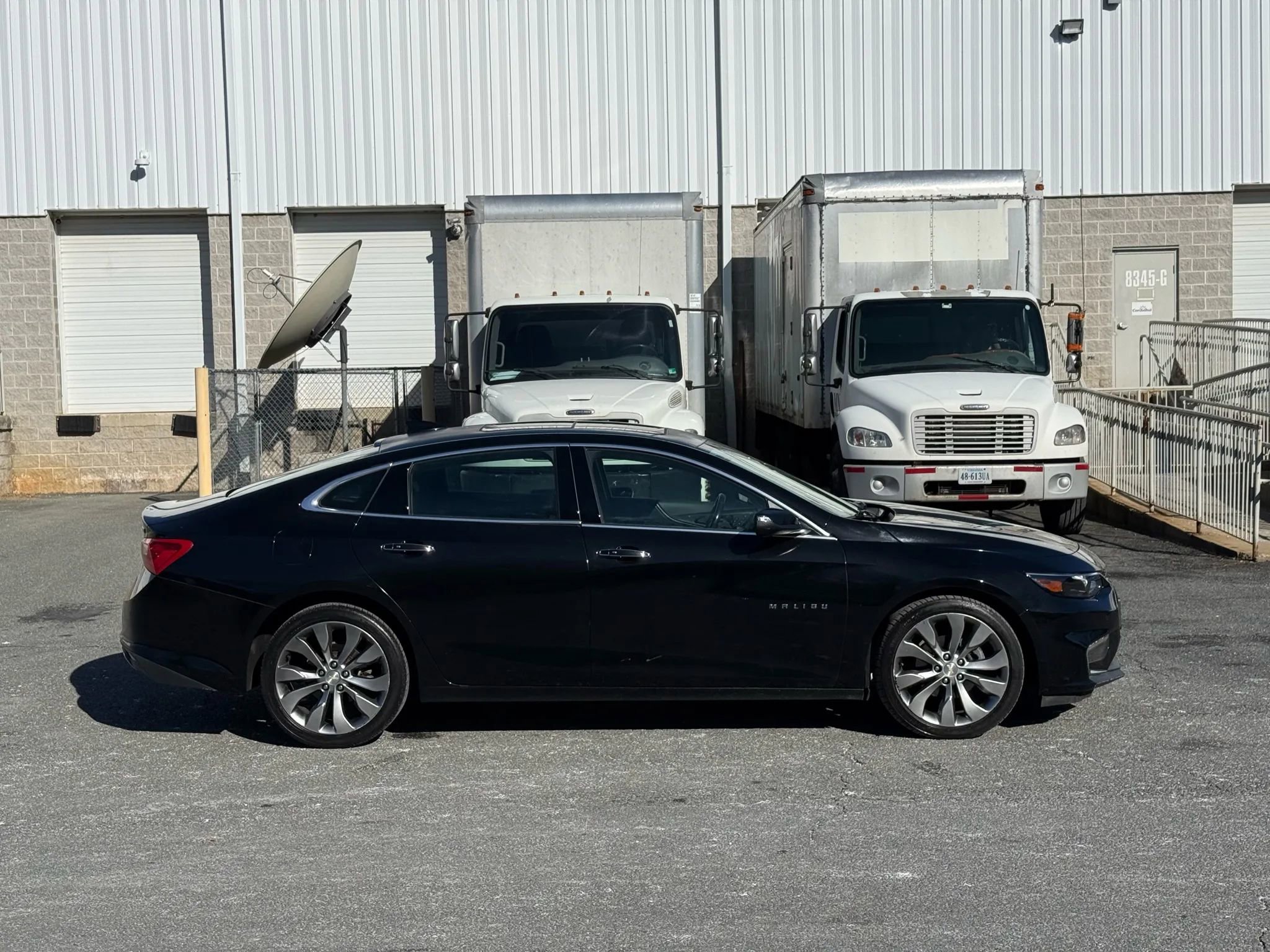 Used 2016 Chevrolet Malibu Premier w/ Driver Confidence Package image 13