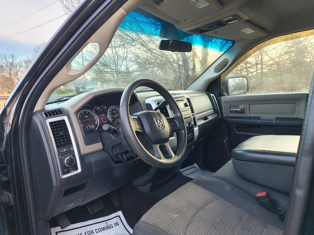 Used 2012 RAM 1500 Classic SLT image 3