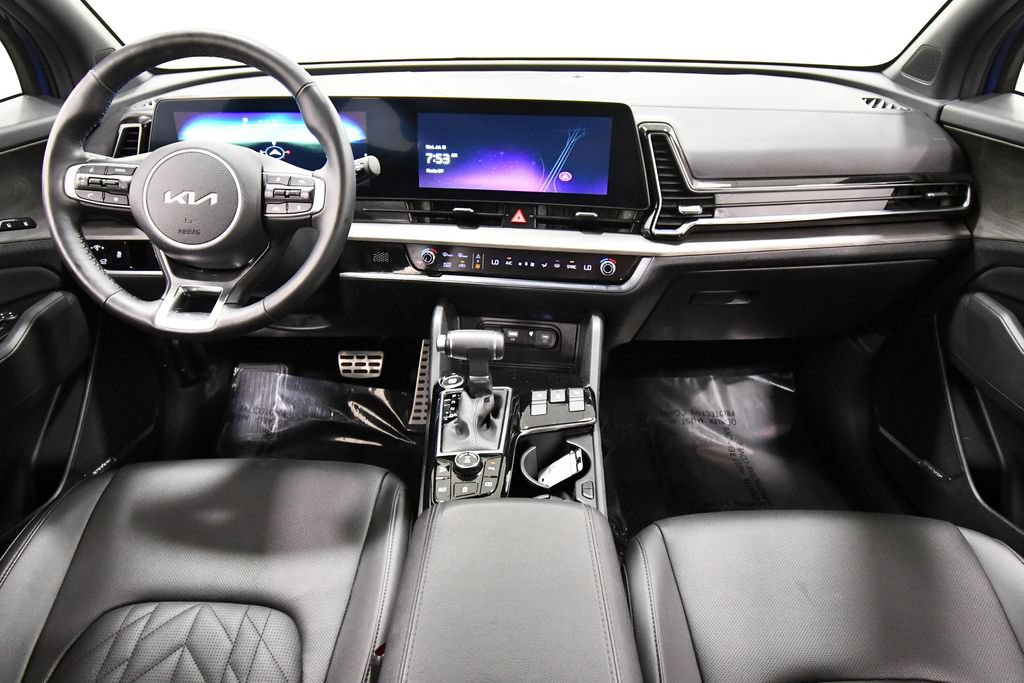 Certified 2025 Kia Sportage X-Pro AWD/4WD image 3