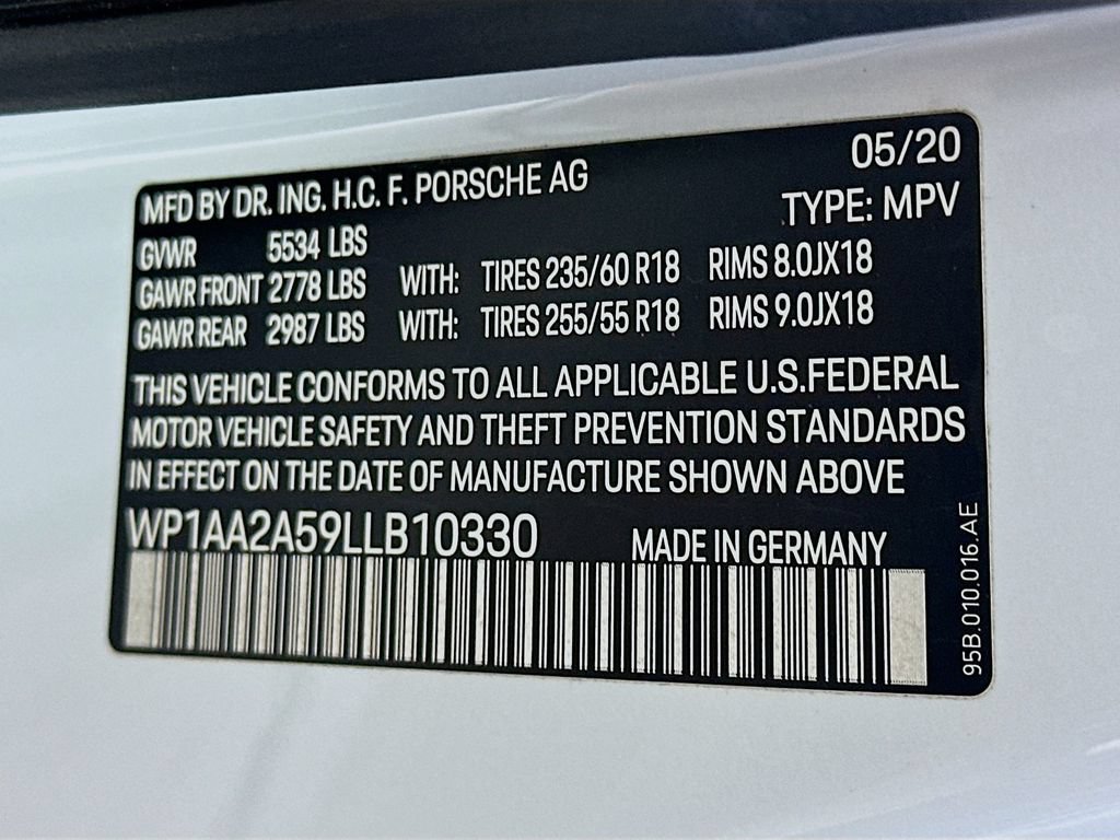Used 2020 Porsche Macan AWD/4WD image 36