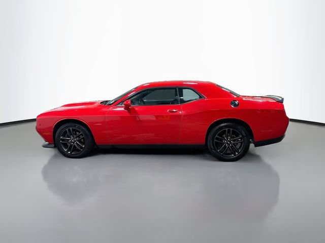 Used 2019 Dodge Challenger GT w/ Blacktop Package AWD/4WD image 9