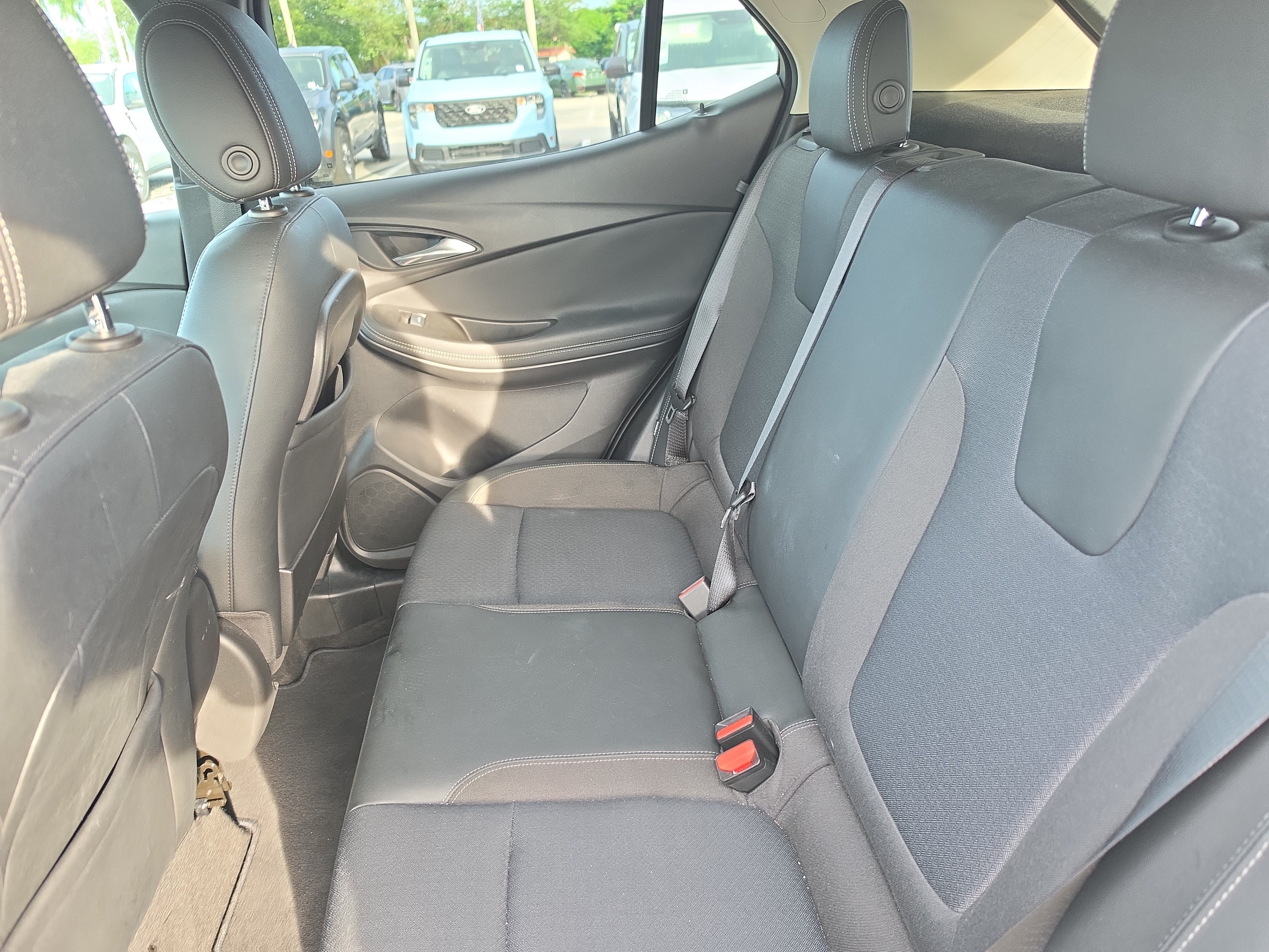 Used 2021 Buick Encore GX Preferred FWD image 11
