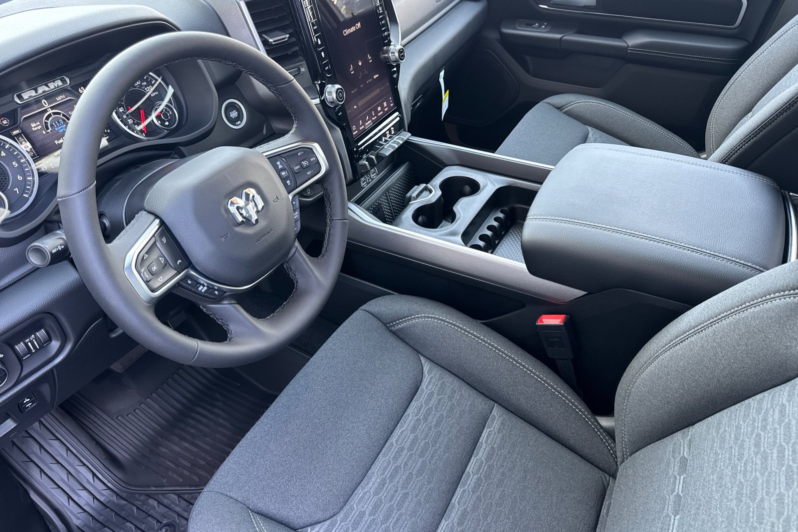 New 2026 RAM 1500 Big Horn AWD/4WD image 10
