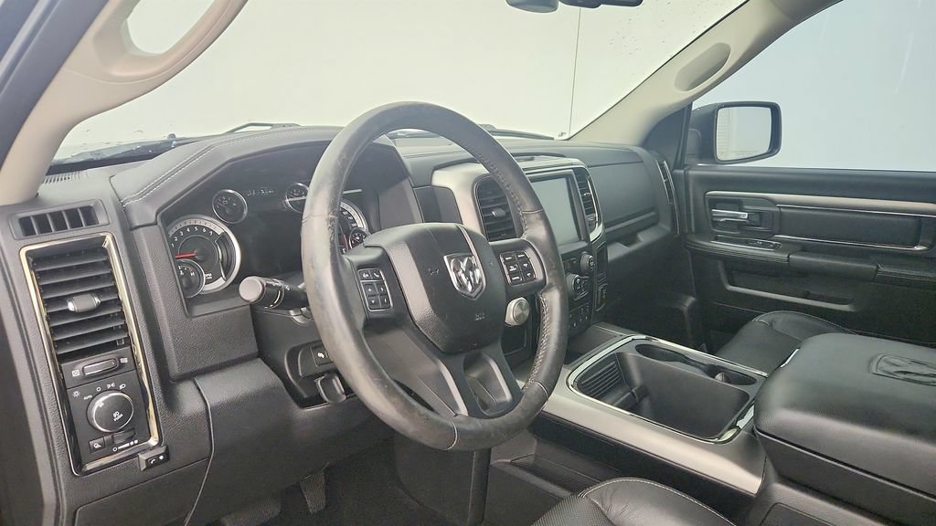 Used 2016 RAM 1500 Sport RWD image 13
