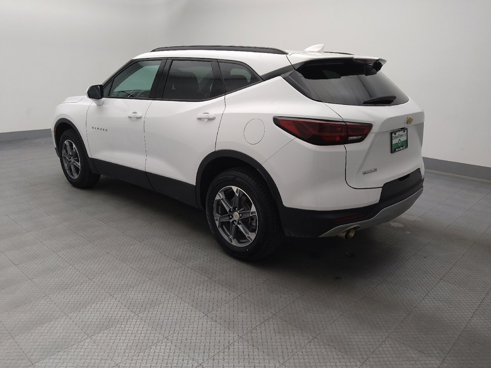 Used 2024 Chevrolet Blazer LT w/ Convenience Package FWD image 5