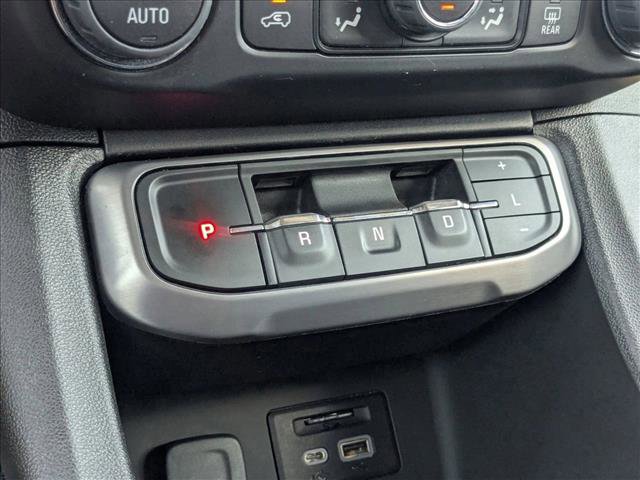 Used 2023 GMC Acadia AT4 w/ Technology Package image 12