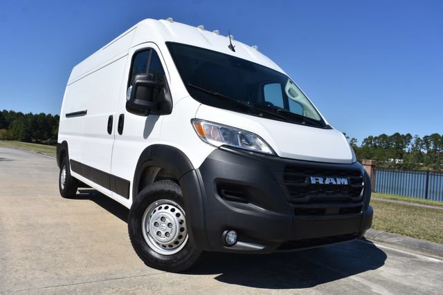 Used 2025 RAM ProMaster 2500 w/ Convenience Group FWD image 1