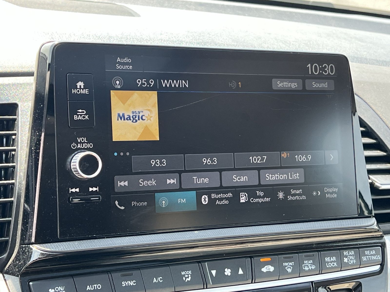 Used 2025 Honda Odyssey EX-L image 18