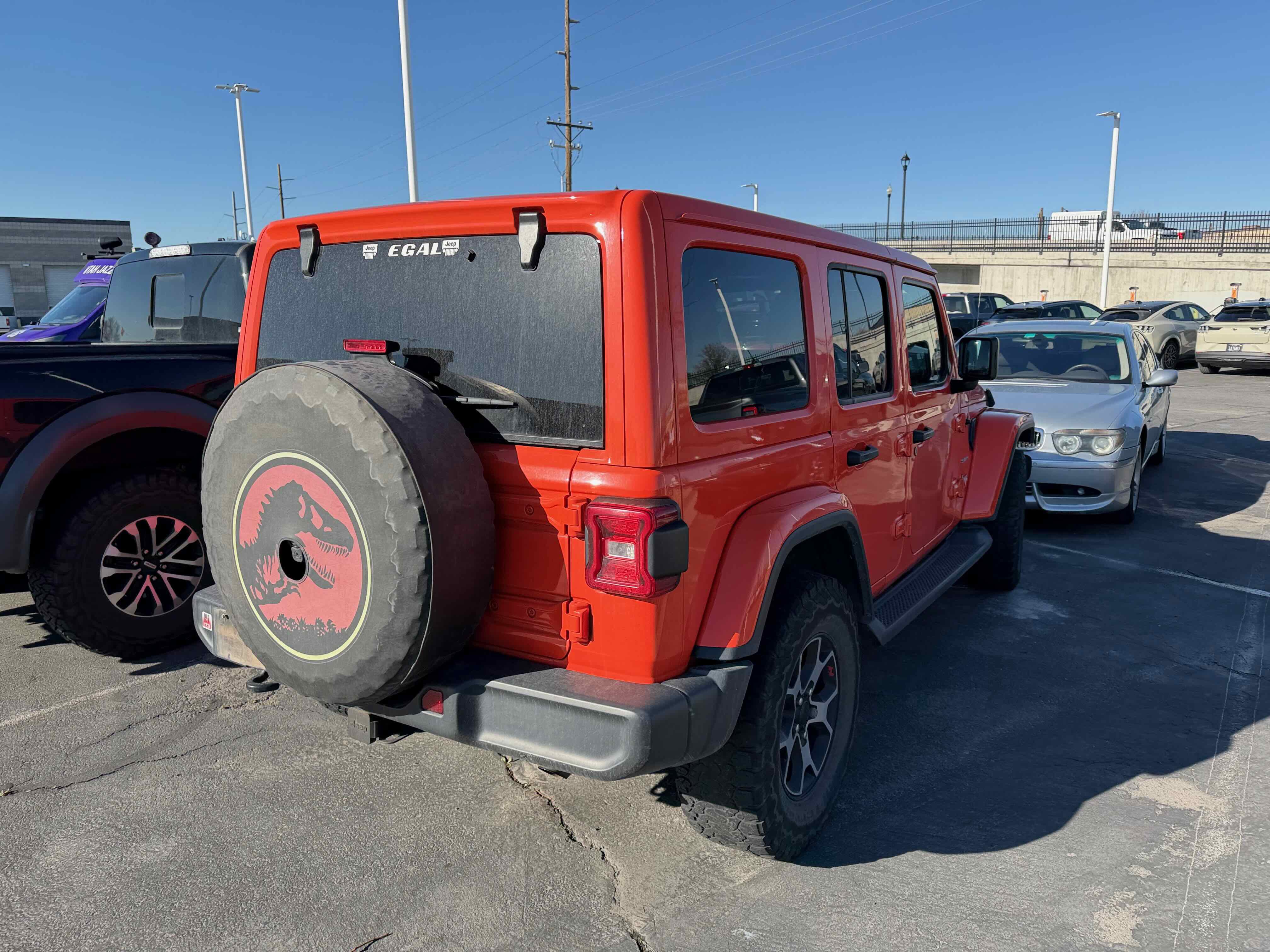 Used 2019 Jeep Wrangler Unlimited Sahara w/ Uconnect 4C Nav & Sound Group image 5