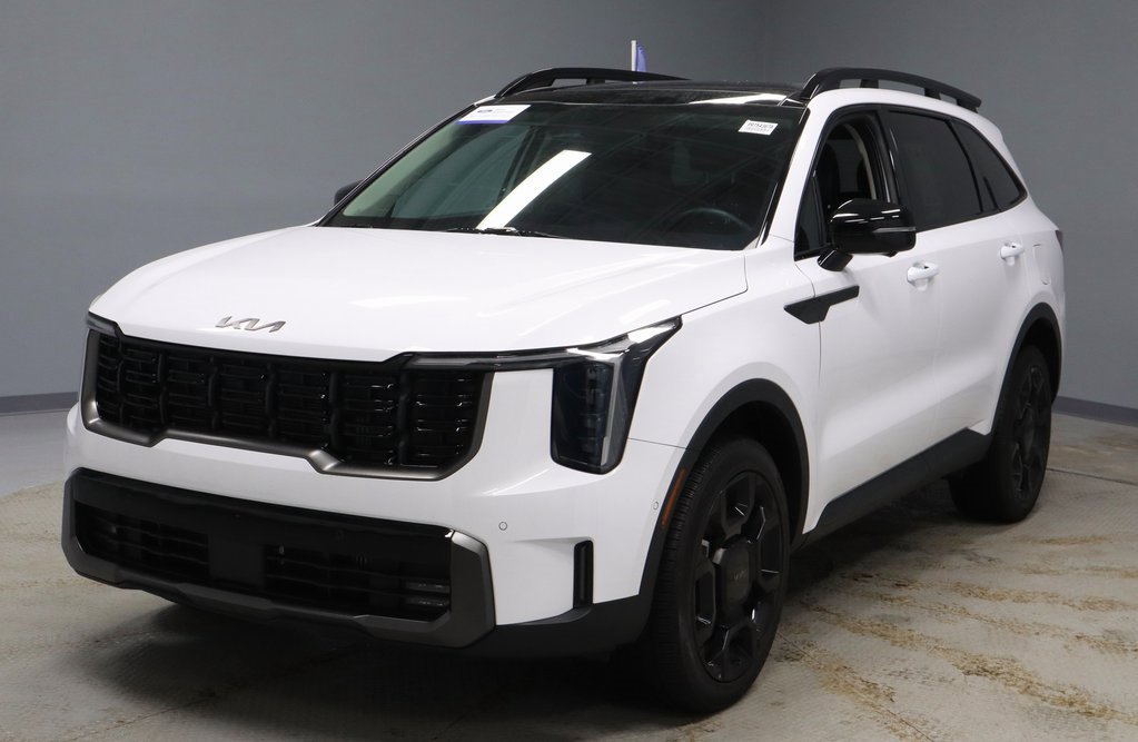 Used 2025 Kia Sorento SX image 7