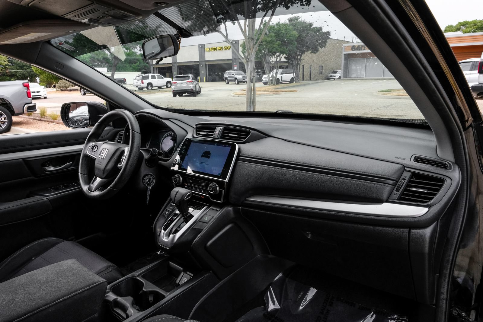 Used 2019 Honda CR-V LX image 10