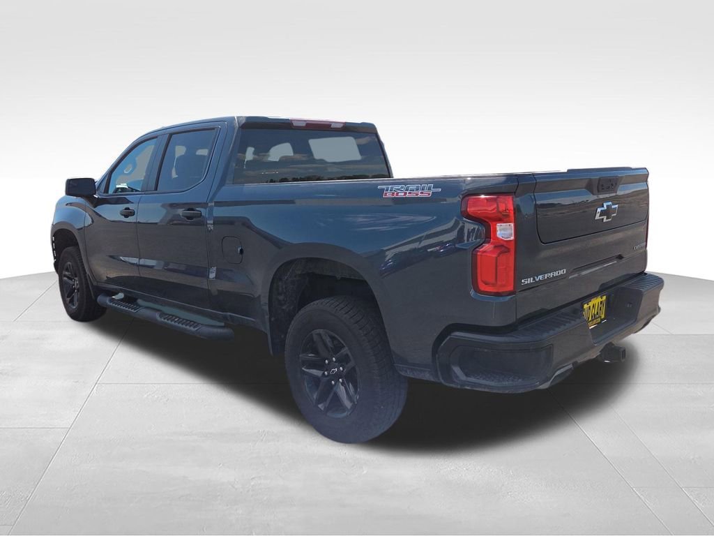 Used 2021 Chevrolet Silverado 1500 Custom Trail Boss w/ Safety Confidence Package AWD/4WD image 3