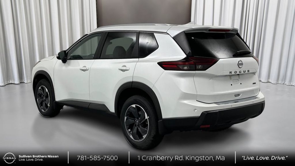 Certified 2025 Nissan Rogue SV w/ SV Premium Package AWD/4WD image 7