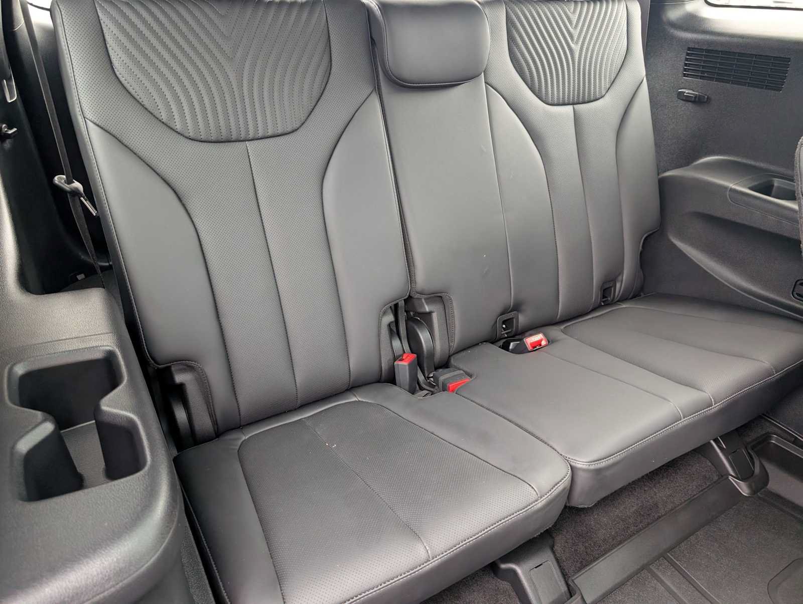 Used 2024 Hyundai Palisade Calligraphy AWD/4WD image 32