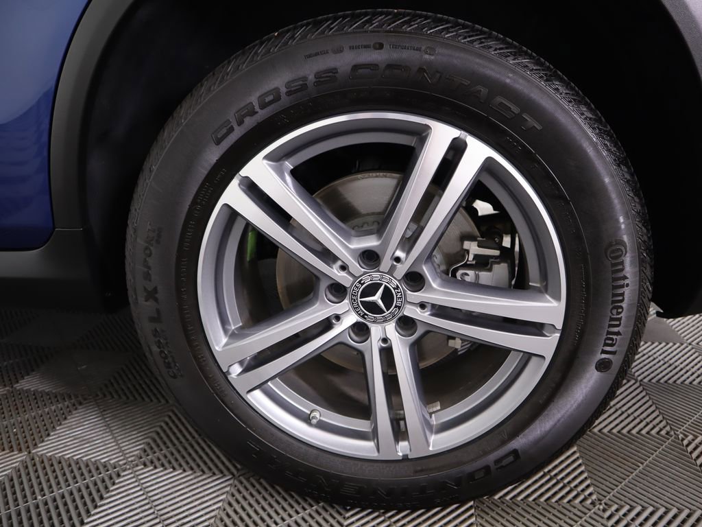 Used 2022 Mercedes-Benz GLC 300 image 31