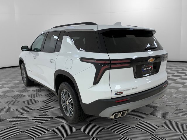 Certified 2026 Chevrolet Traverse LT AWD/4WD image 3