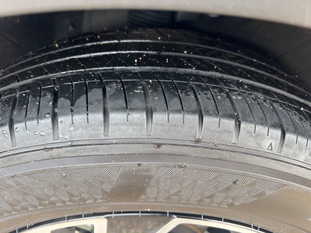 Certified 2024 Kia Sportage EX image 39