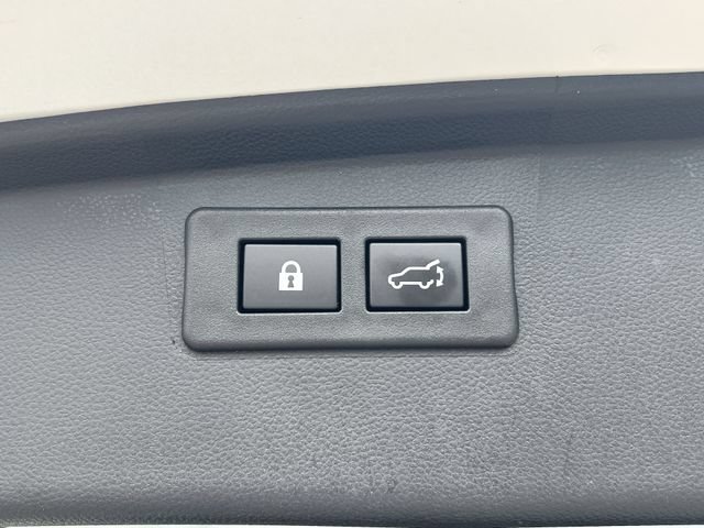 Used 2021 Subaru Outback Limited XT w/ Popular Package #2 AWD/4WD image 41