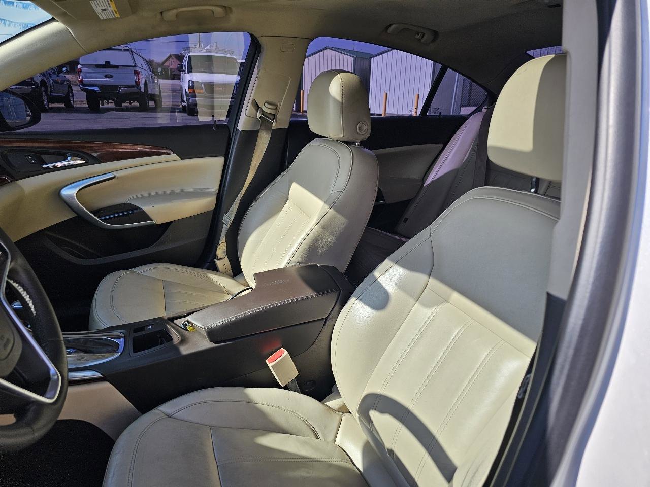 Used 2016 Buick Regal Premium w/ Driver Confidence Package #1 image 7