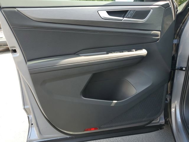 New 2026 Volkswagen Atlas Cross Sport SE image 29